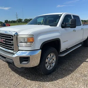 ID 3358 2015 GMC Sierra 2500