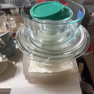 GLASS BOWLS-GLASS PLATES