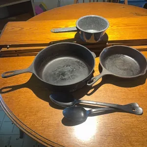 WAGNER CAST PAN-LODGE CAST PAN-2 METAL SPOONS