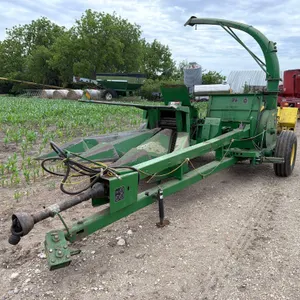 John Deere 3970 Chopper