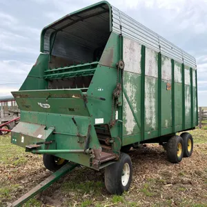 Badger 18ft Front Unload Silage Wagon