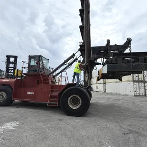 1999 Taylor Top Pick Container Lift Truck