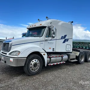 2005 Freightliner Columbia 120 6x4 T/A Sleeper Truck Tractor (Inoperable)