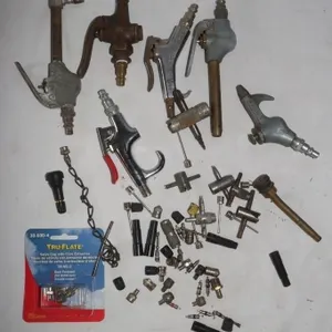 6 Air Nozzles, & Valve Stem Tools