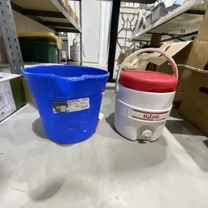 Plastic Bucket w/Igloo Insulated Drink Dispenser