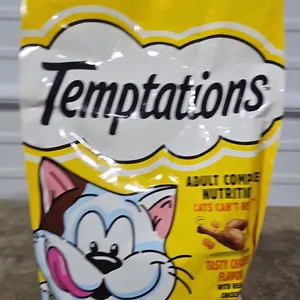 **NEW** This is a bag of Temptations Tasty Chicken Flavor Adult Dry Cat Food, 3.15 Lb