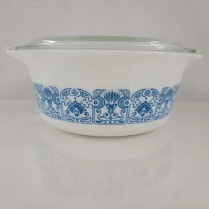 Vintage Pyrex Casserole Dish w/ Lid