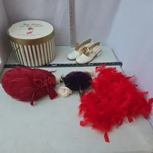 Roth Margit and Helen Clarke Hat Box, includes 2 ladies hats  & Feather Boa, Vintage Grey Hound Girls Shoes