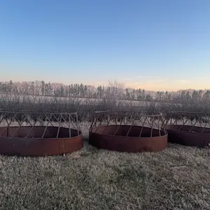 (3) Hay Saver Bale feeders