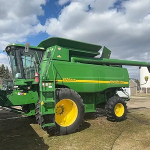9750 JD combine, 500 hours on new engine from JD, 20.8 38 duals, new chopper blades, new bottom seive, highly maintained shedded machine, hours showin