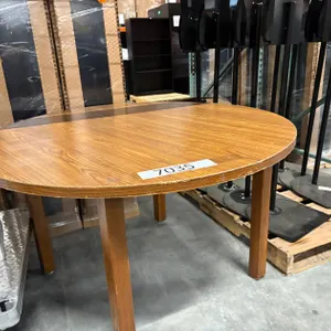 Round Table