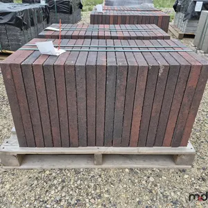 Pallet of Keystone Yorkstone 18" x 18" x 1 3/4" Patio Stones
 UNRESERVED