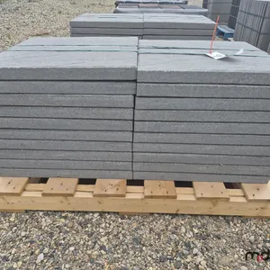 Pallet of Keystone Yorkstone 24" x 24" x 2" Patio Stones
 UNRESERVED