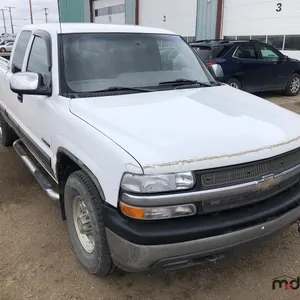 2000 Chevrolet Silverado 2500 LT Truck
 UNRESERVED