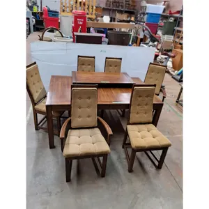 * Wooden Dining Room Table w/Leaf & 6 Chairs - Cannot Ship