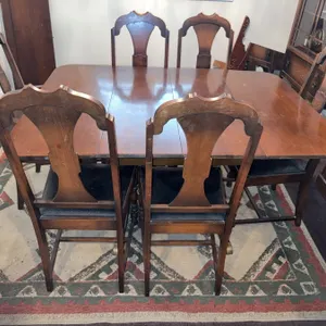 Wood Drop-Leaf Dining Table with 6 Chairs