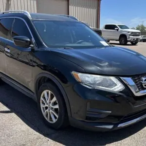 (AZ) 2017 Nissan Rogue