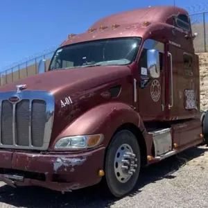 (AZ) 2003 Peterbilt 387 - Diesel