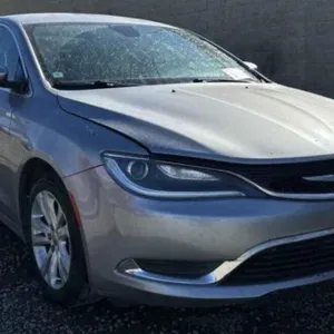 (CA) 2016 Chrysler 200