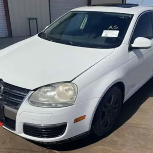 (AZ) 2010 Volkswagen Jetta