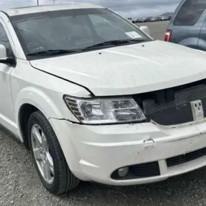 (CA) 2010 Dodge Journey