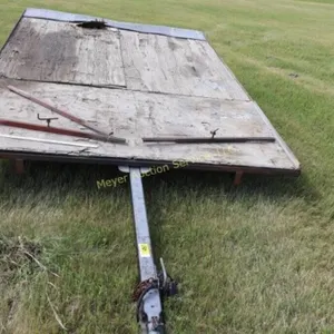Snowmobile trailer
