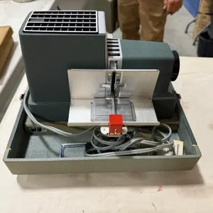 Argus 300 Projector