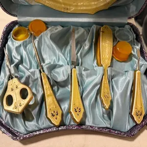 Manicure Kit w/original Box.