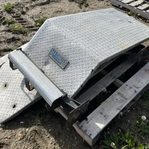 TRUCK FENDERS