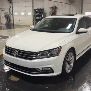 2016  Volkswagen  Passat  4dr Sdn 1.8T Auto SEL Premium FWD