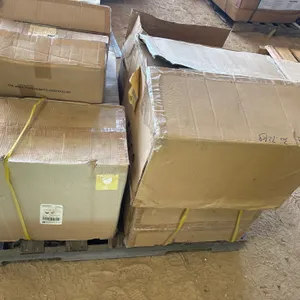 QTY OF LIGHT REMOTES, SLIP FILTER BRACKETS, & MOTION SENSOR KITS