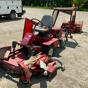 1985 TORO 30798 GROUNDSMASTER 220 SN: 10232 FRONT DECK MOWER