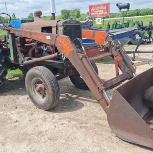 1951 International W6 Gas Tractor
