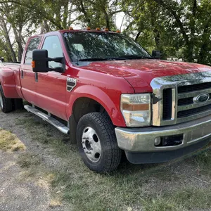 2008 Ford F350 Lariat Truck