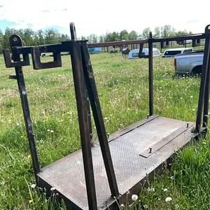 3'WX7'L STEEL PLATFORM w/ FRAME