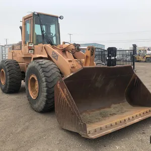 1992 Case IH 821 Loader