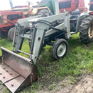 WHITE 2-30 FIELD BOSS 2WD TRACTOR