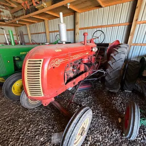 Cockshutt model 40 wide front tractor