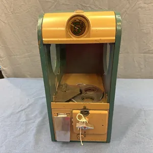 Victor Vending machine