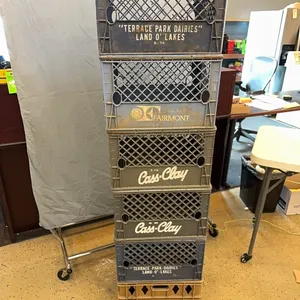 6 milk crates