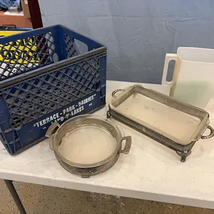 Baking pans