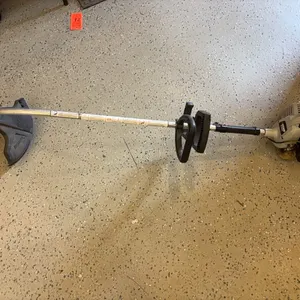 Gas powered lawn edger