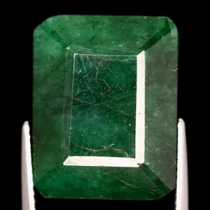 22 ct Certified Green Emerald gemstone ($33,000 Appraisal)
