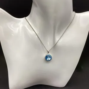 Sweet on You Too neckpiece aqua