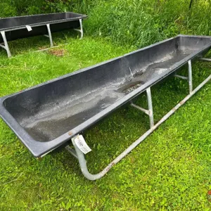 Cattle Feeder