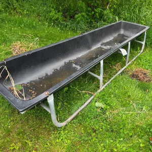 Cattle Feeder