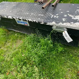 Pickup Diamond Plate Tool Box and Content