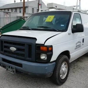 2014 Ford E250 Super Duty Cargo Van