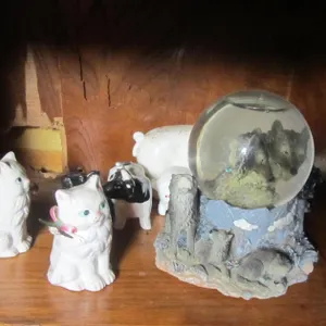 Lot Of Assorted Home Furnishings