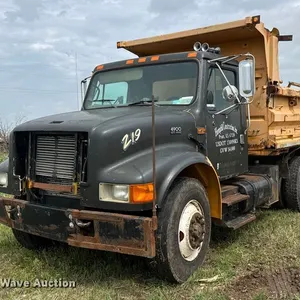 1995 International 4900 dump truck
